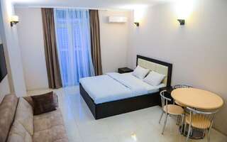 Апарт-отели BLACK SEA SIDE APARTMENTS Батуми Апартаменты-студио с видом на море-5