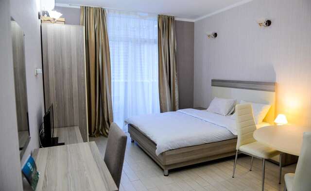 Апарт-отели BLACK SEA SIDE APARTMENTS Батуми-13